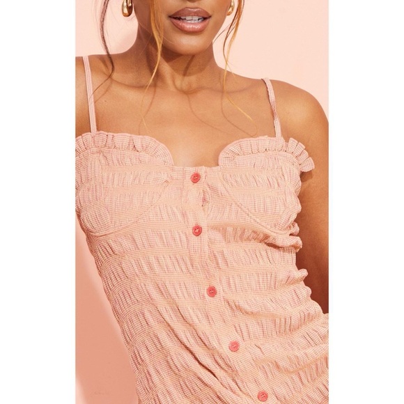 Chic Pink PrettyLittleThing Gingham Body Con Dress with Ruffle Detail - Picture 4 of 8